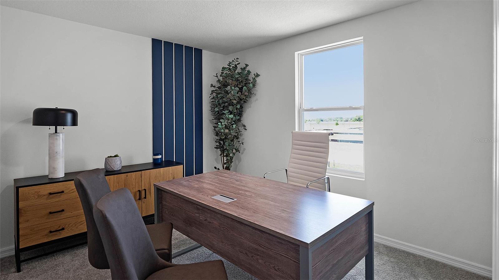 Image 11 of 50 For 1566 Dalehurst Lane