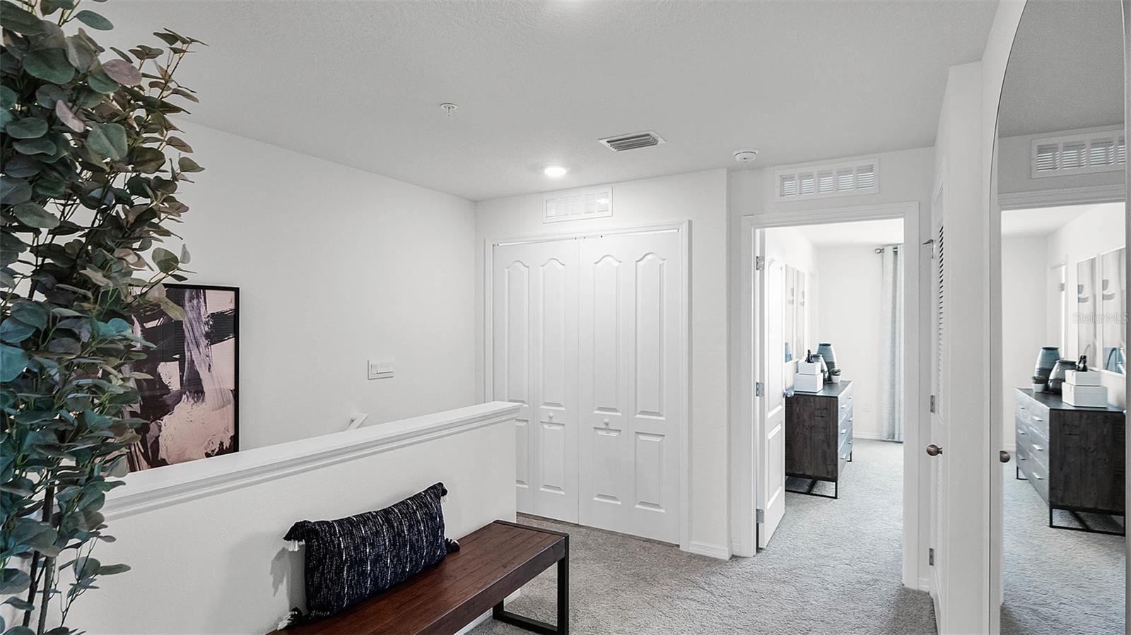 Image 16 of 50 For 1566 Dalehurst Lane