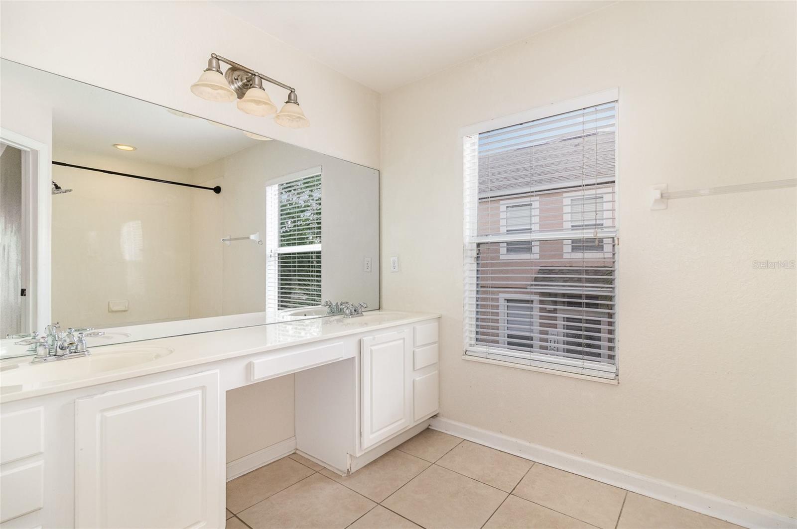 Image 15 of 23 For 2110 Stockton Drive