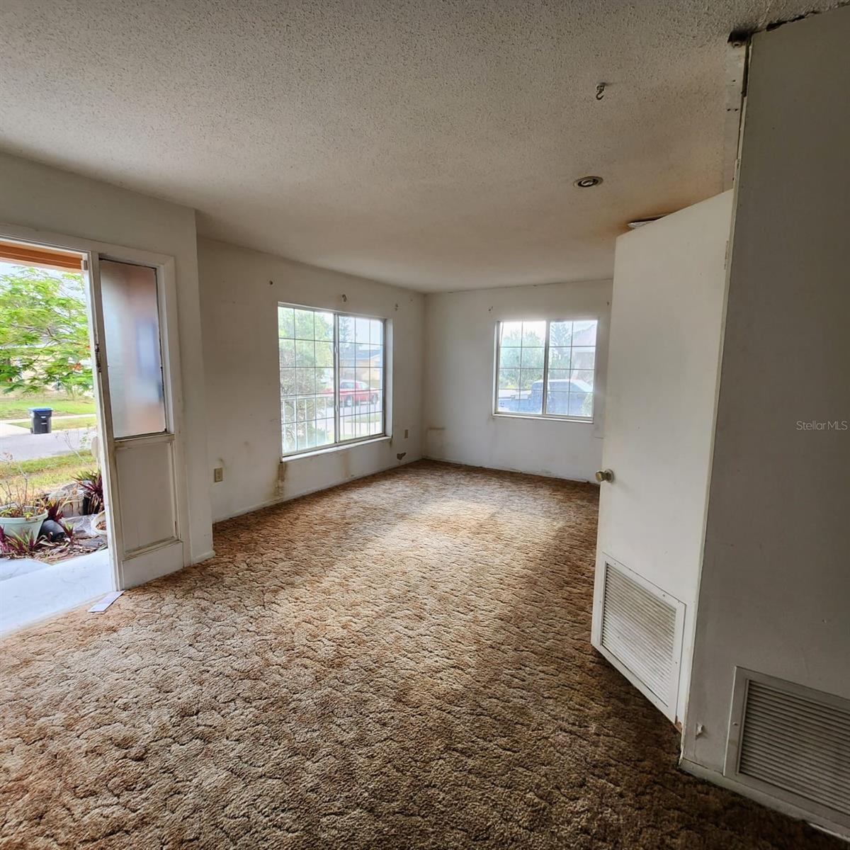 Image 9 of 41 For 4840 Judy Ann Court