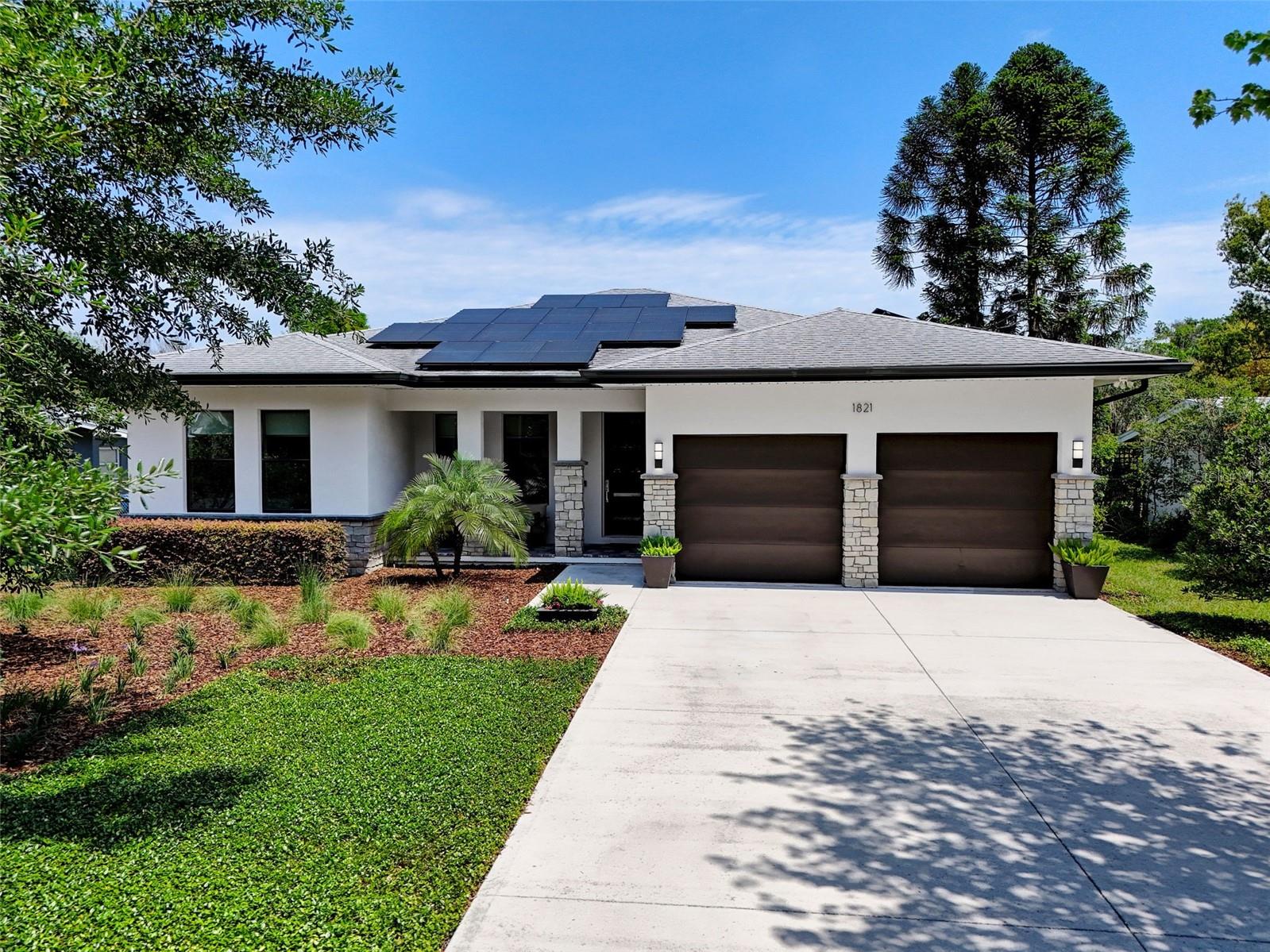 Image 2 of 66 For 1821 Windsor Drive
