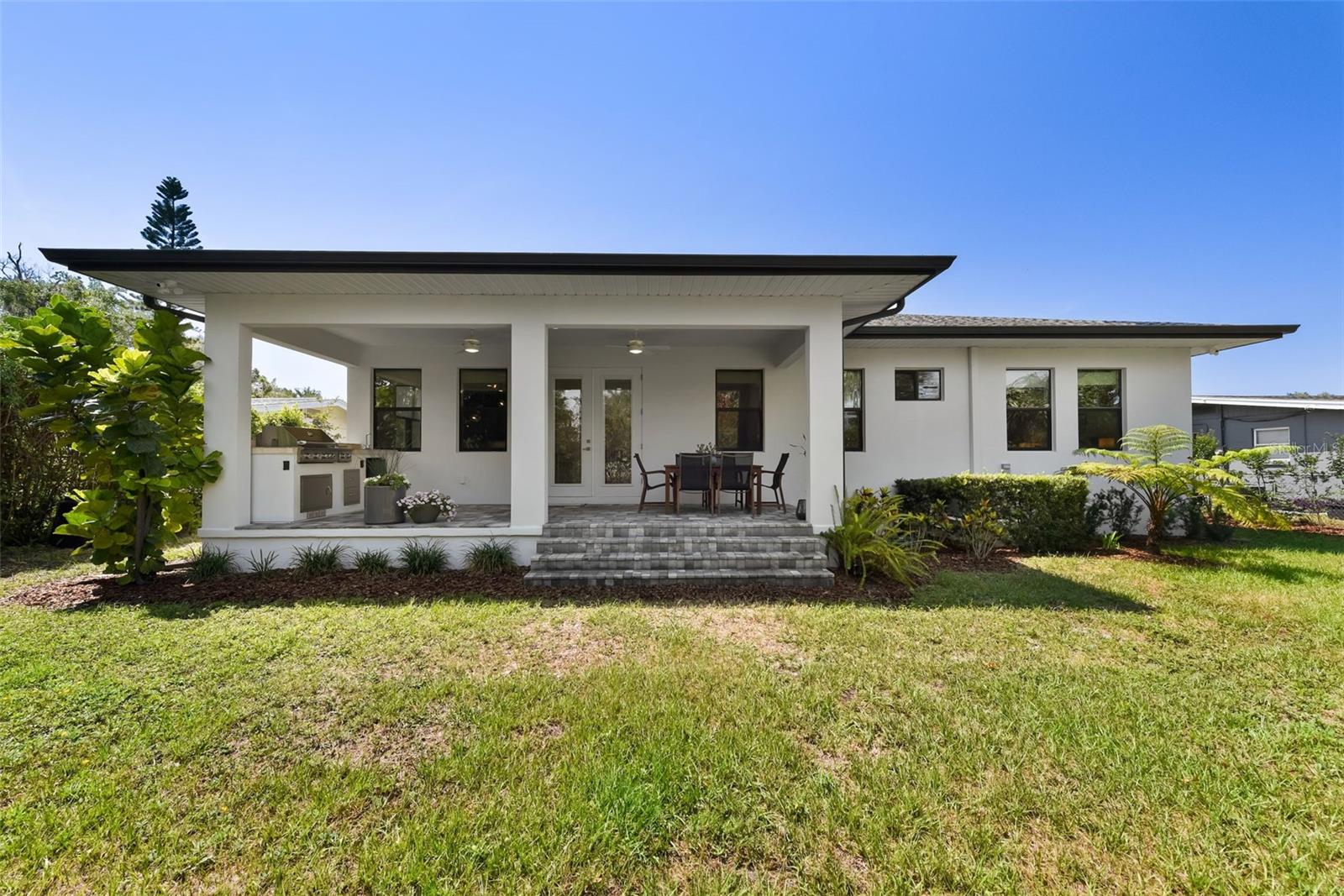 Image 46 of 66 For 1821 Windsor Drive