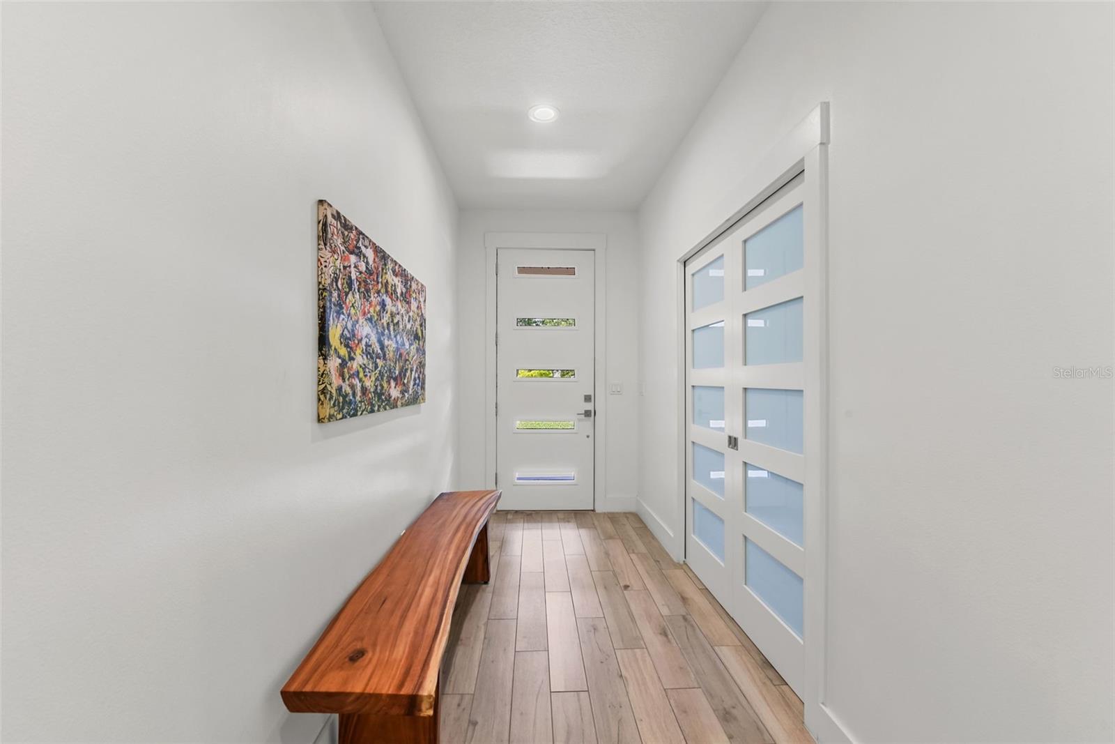 Image 5 of 66 For 1821 Windsor Drive
