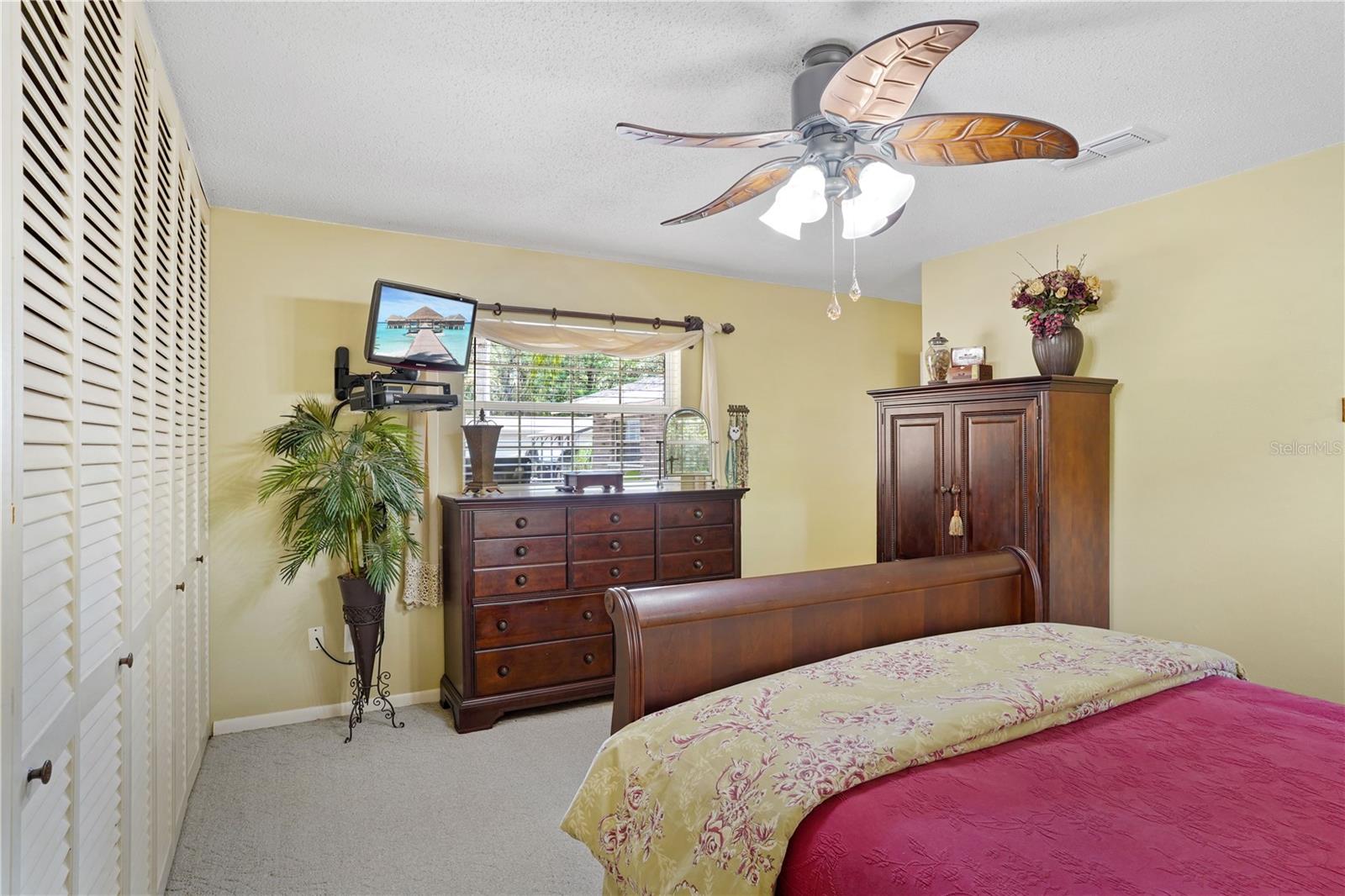 Image 15 of 46 For 1090 Braddock Road