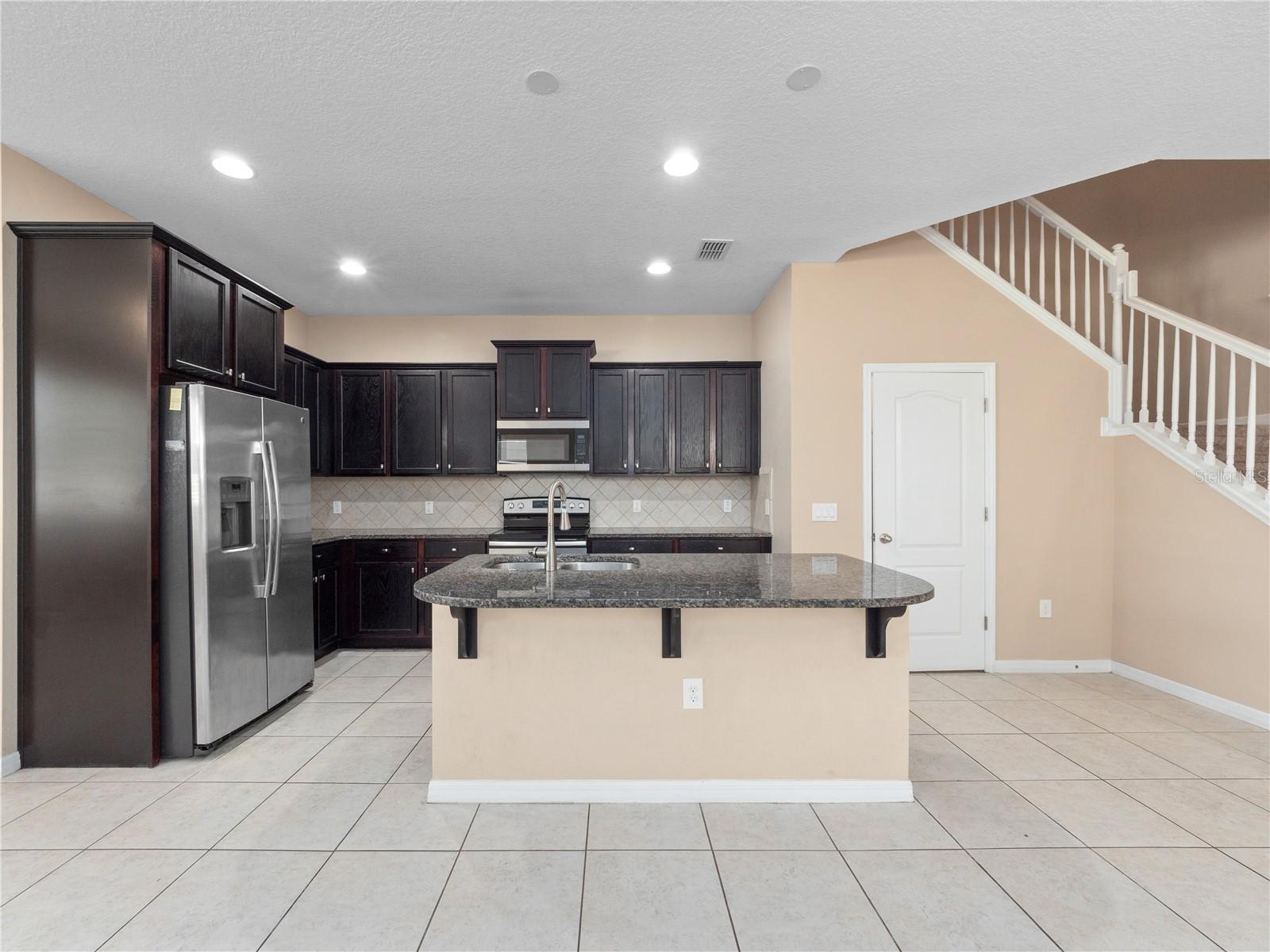 Image 12 of 36 For 1610 Mohegan Boulevard