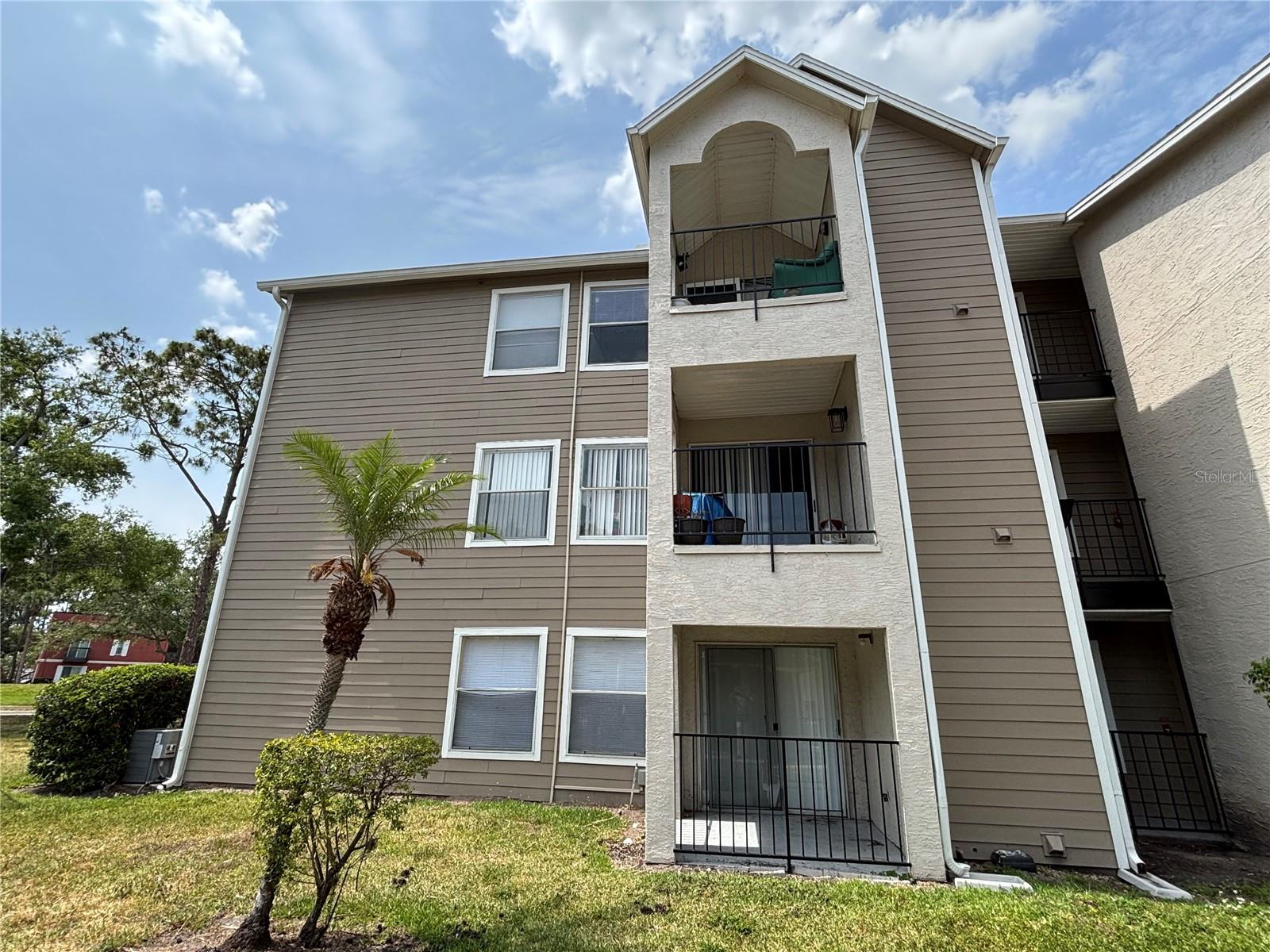 Image 2 of 20 For 4720 Walden Circle 1418