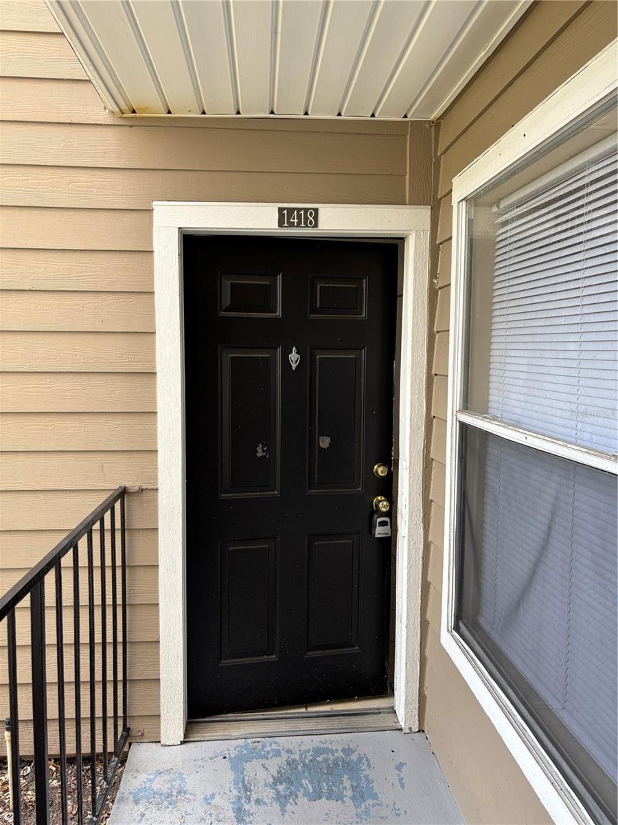 Image 3 of 20 For 4720 Walden Circle 1418