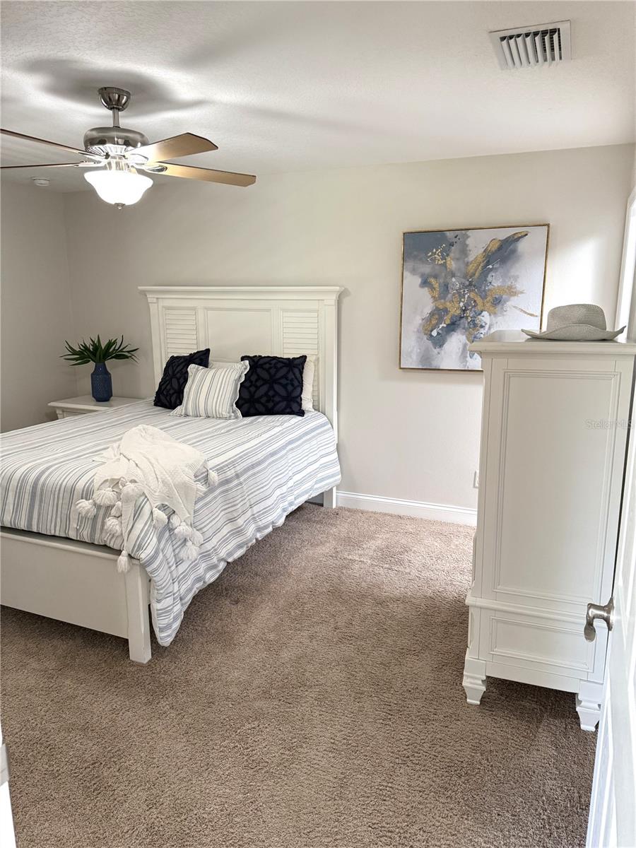 Image 16 of 31 For 2299 Hawks Cove Circle