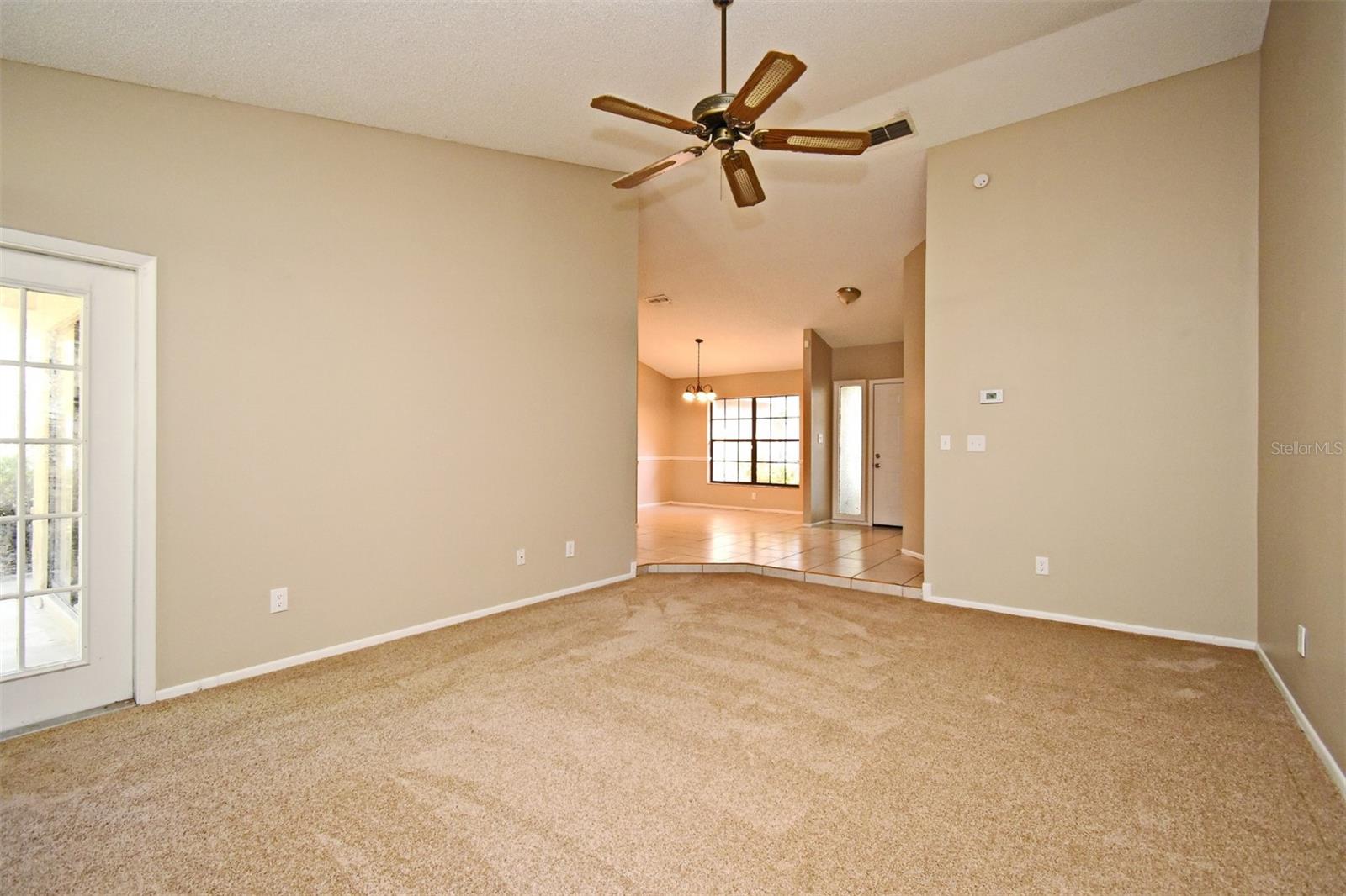 Image 10 of 25 For 984 Dinero Drive