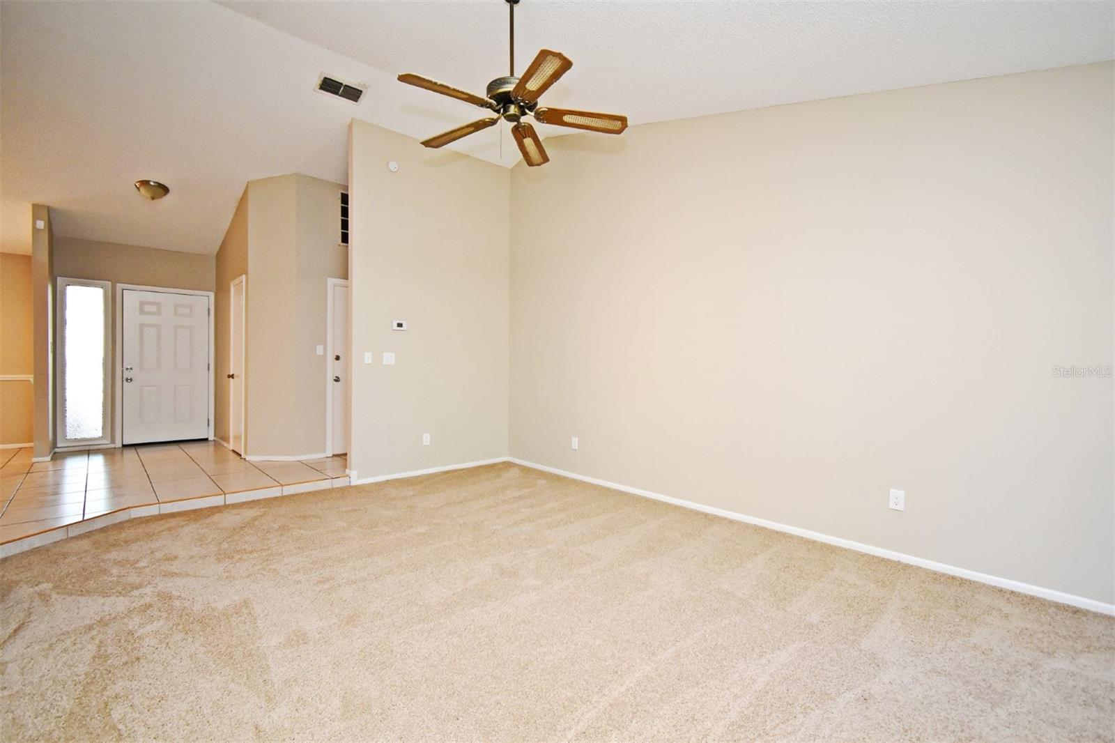Image 11 of 25 For 984 Dinero Drive