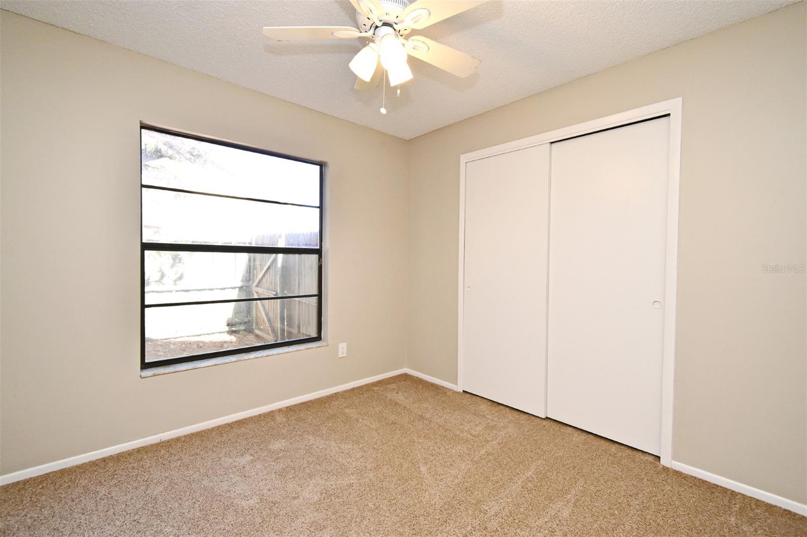 Image 20 of 25 For 984 Dinero Drive