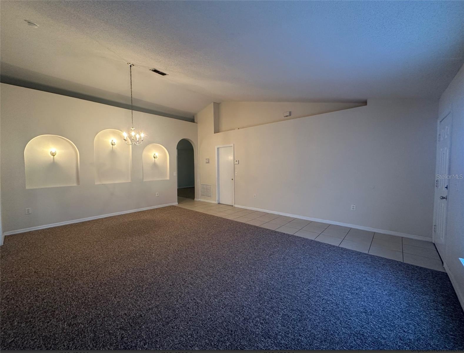 Image 6 of 15 For 755 Palaiseau Court