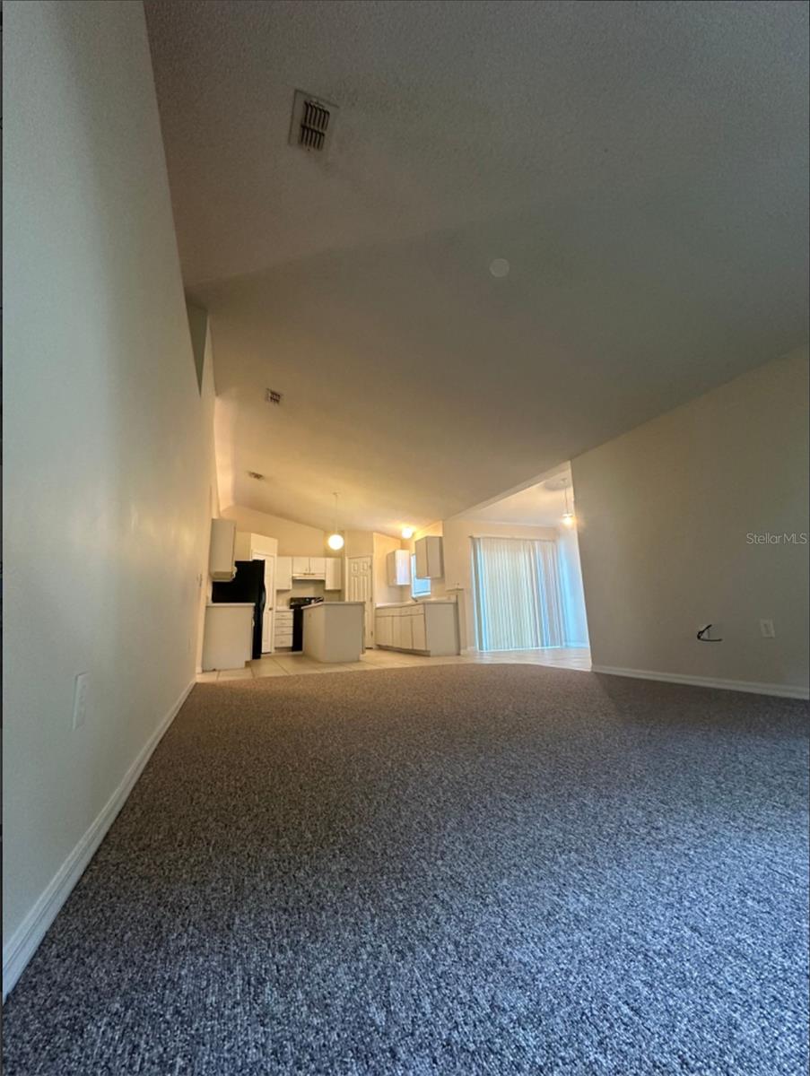 Image 7 of 15 For 755 Palaiseau Court
