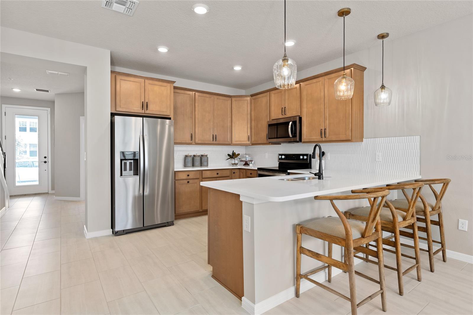Image 11 of 28 For 10234 Hadley Street