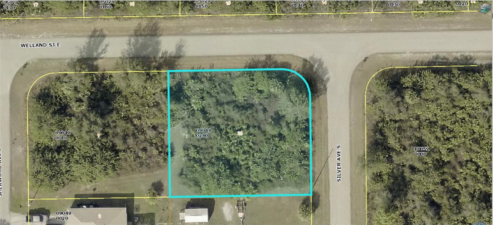 Image 3 of 3 For 546 Silver Avenue S