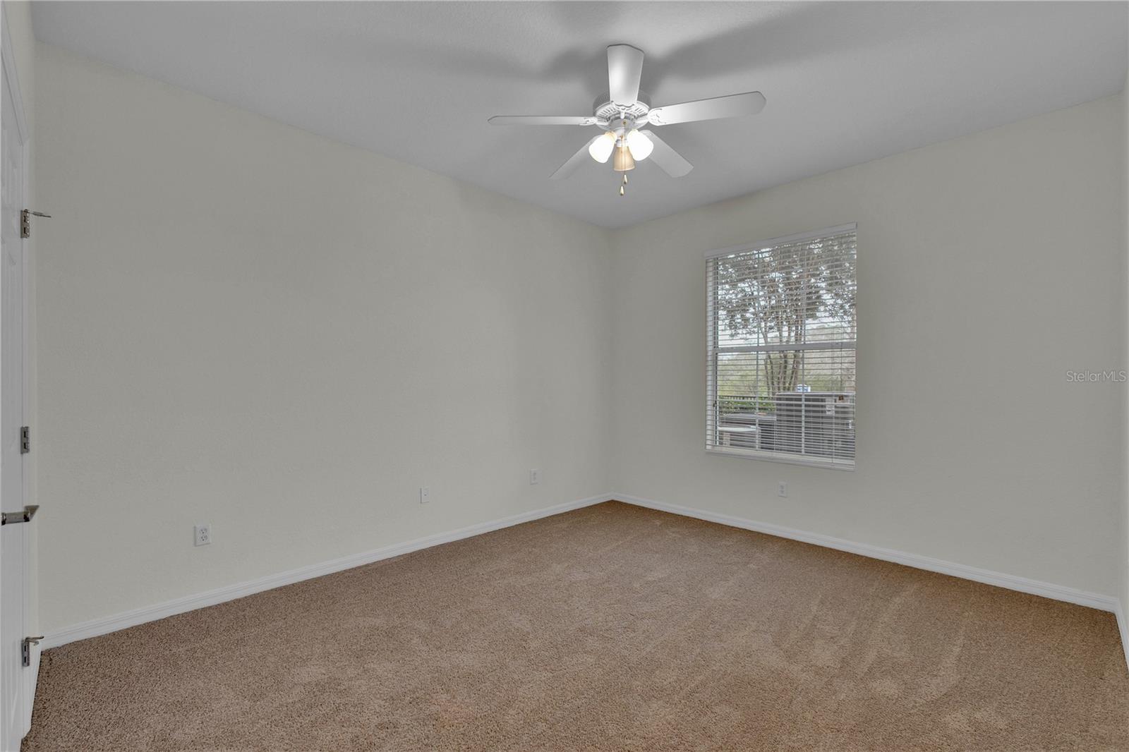 Image 10 of 23 For 1357 Venezia Court 105