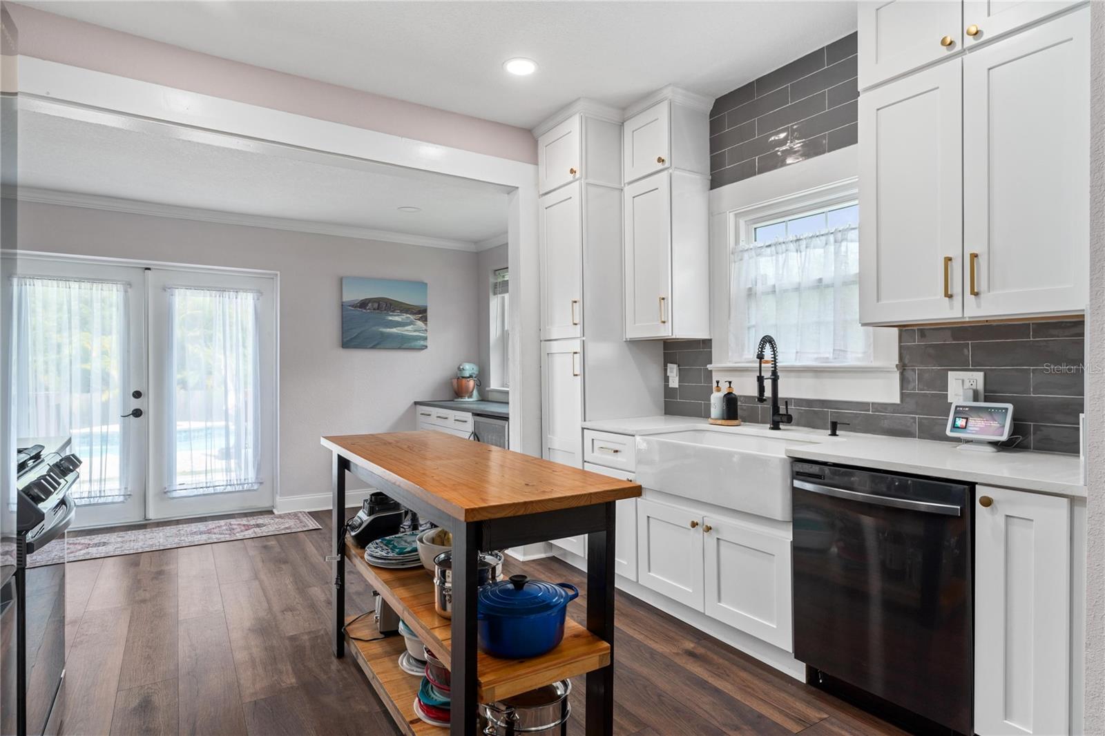 Image 15 of 61 For 1625 Eola Drive