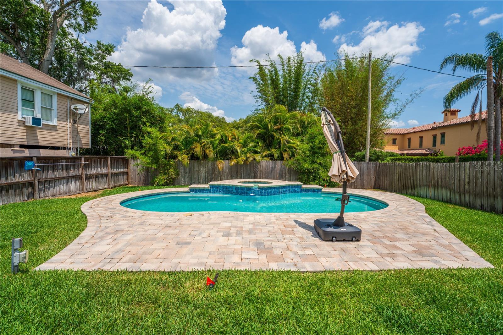 Image 45 of 61 For 1625 Eola Drive