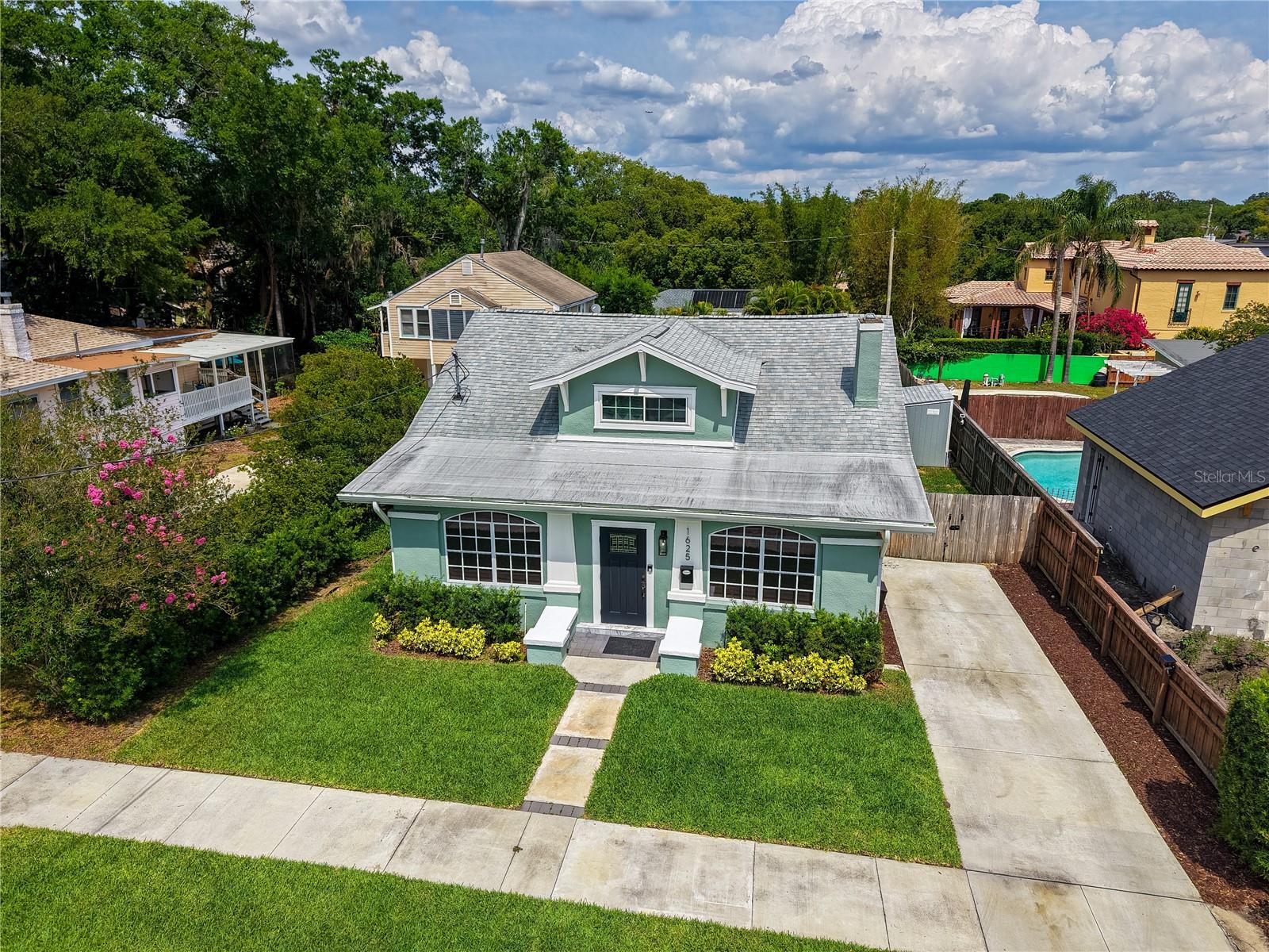 Image 60 of 61 For 1625 Eola Drive