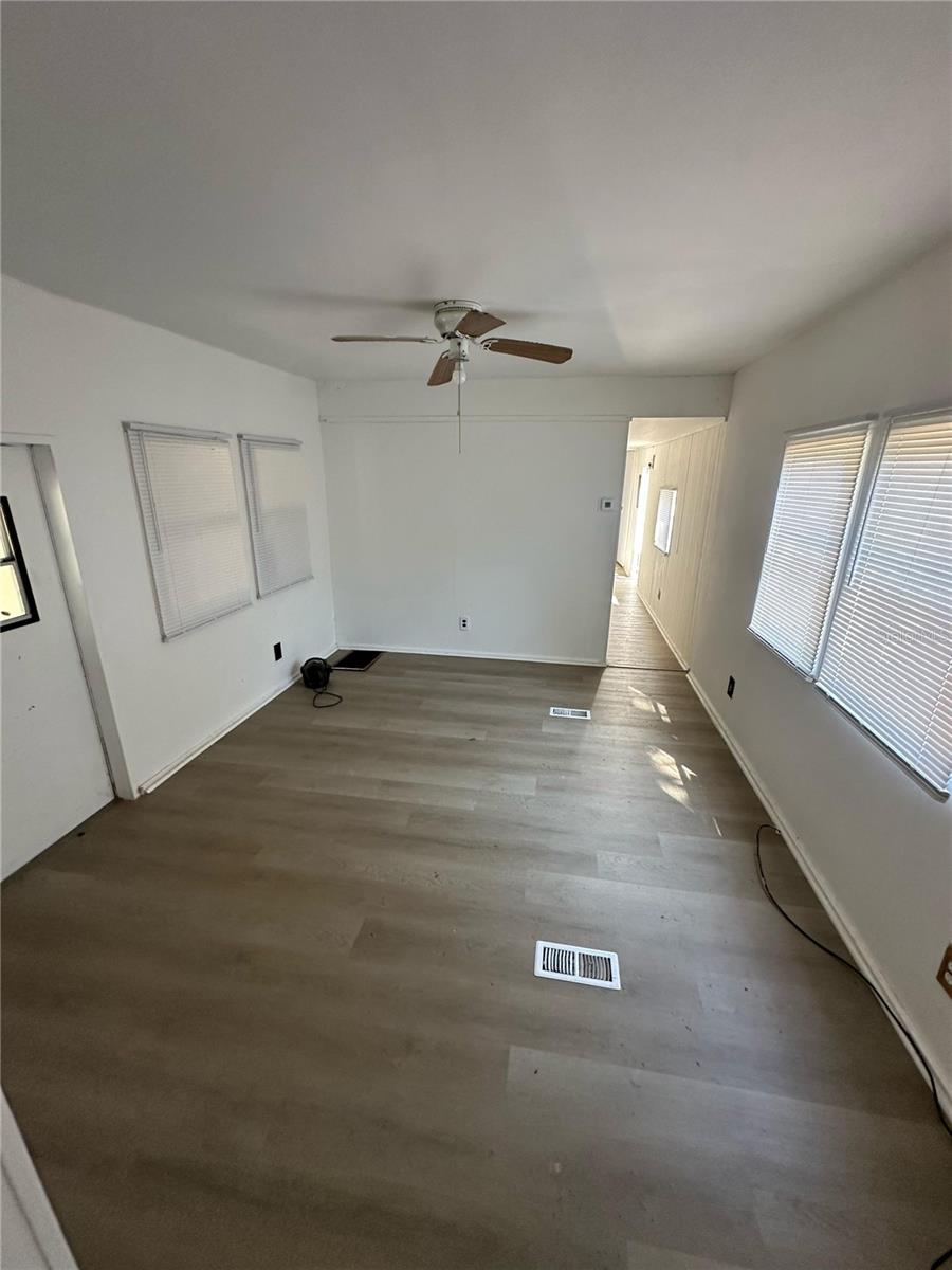 Image 4 of 12 For 204 Johntry Road