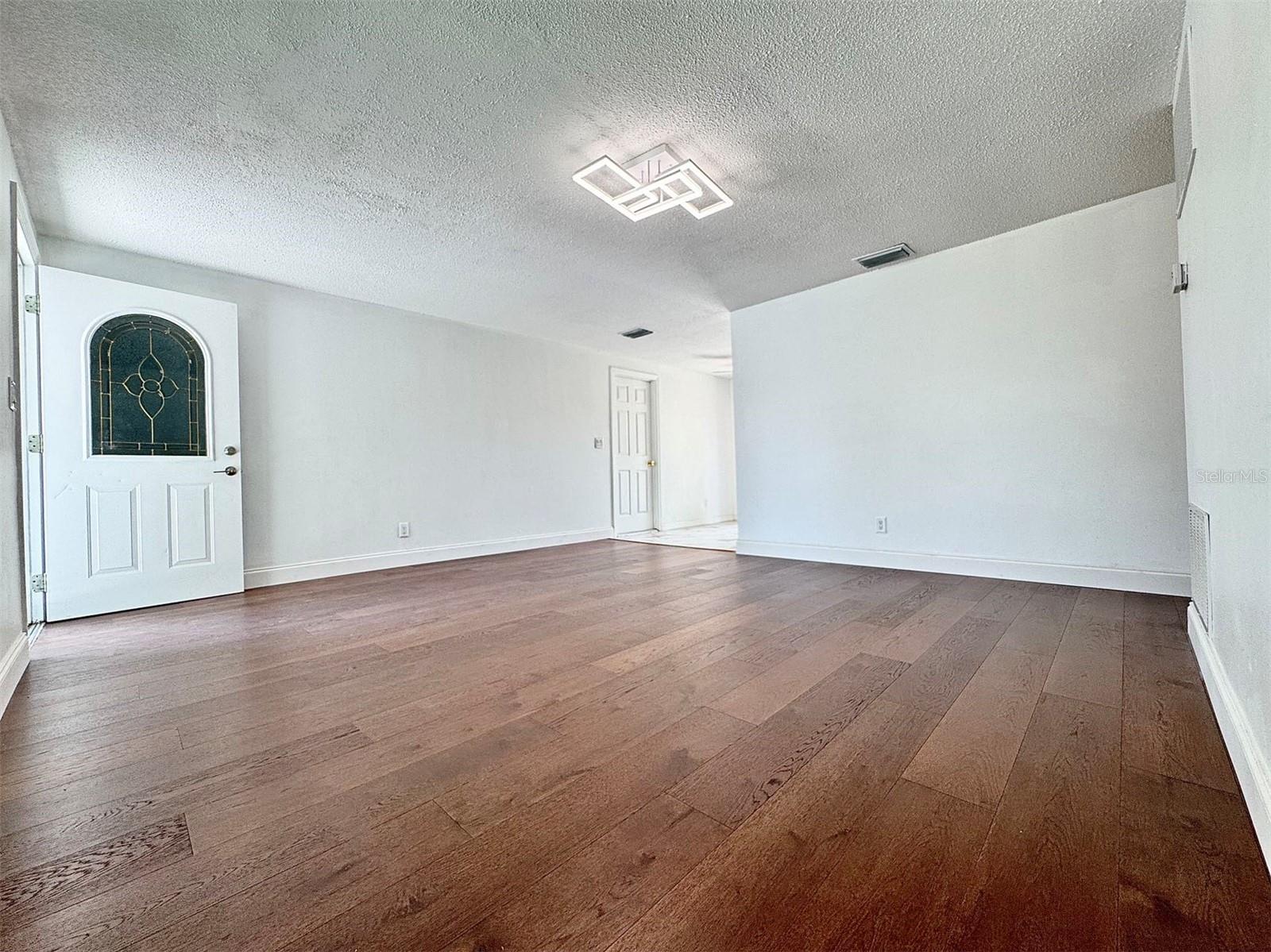 Image 14 of 40 For 8399 78th Avenue N