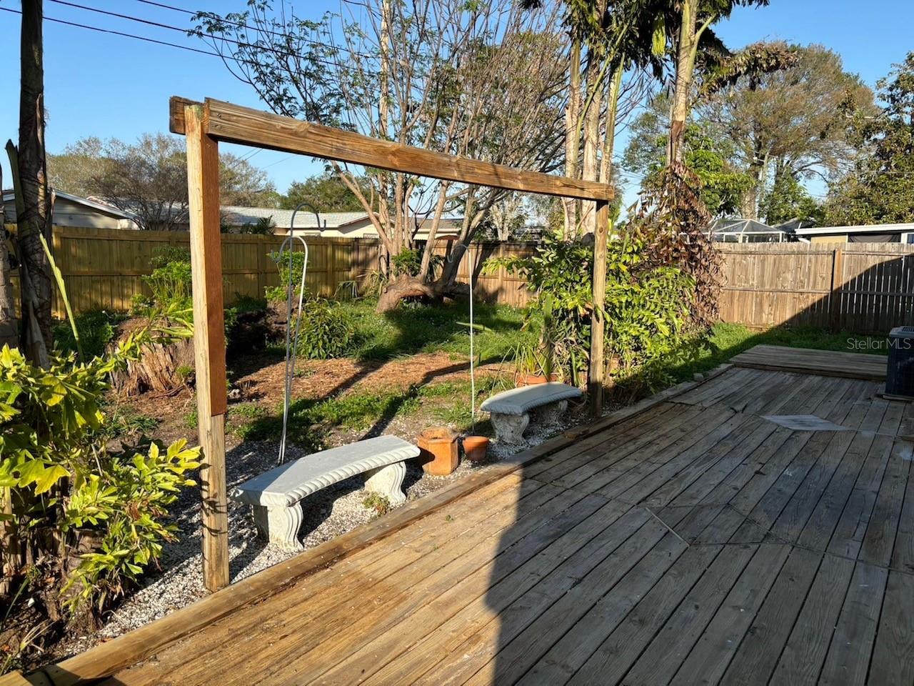 Image 27 of 40 For 8399 78th Avenue N