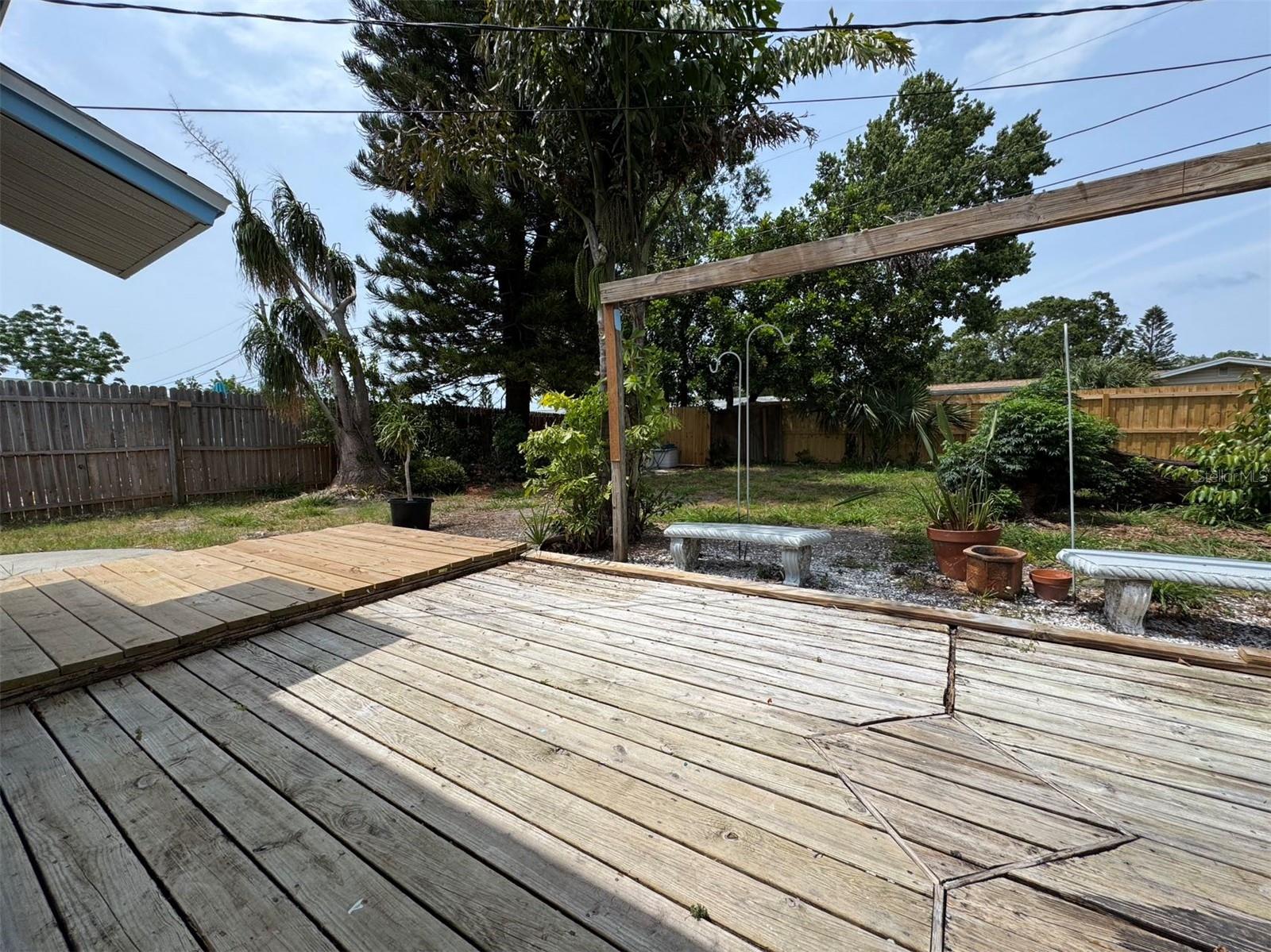 Image 29 of 40 For 8399 78th Avenue N