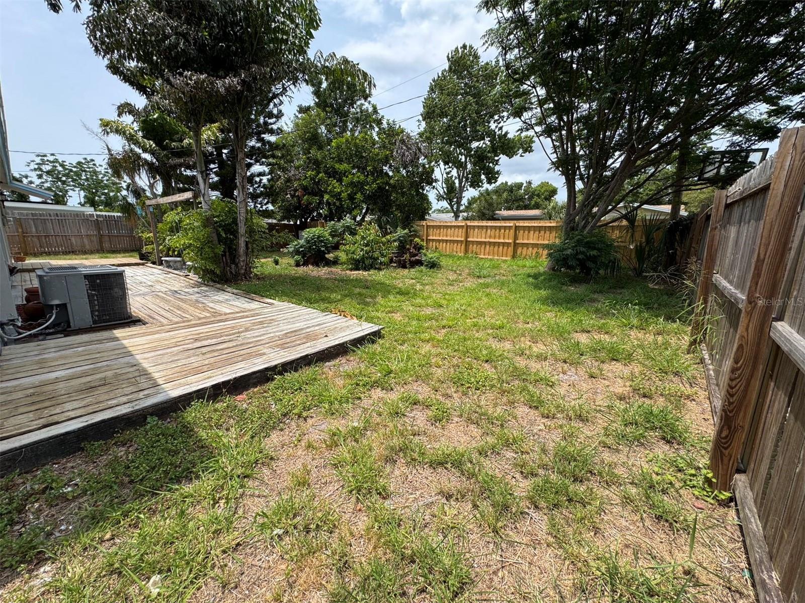 Image 31 of 40 For 8399 78th Avenue N