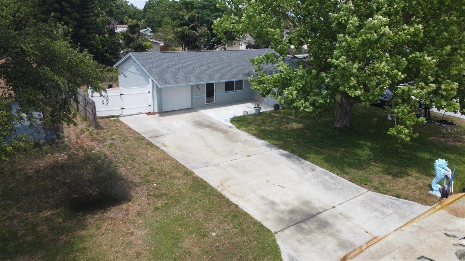 Image 4 of 40 For 8399 78th Avenue N