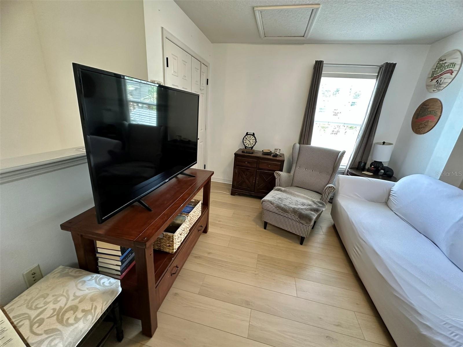 Image 40 of 62 For 1101 Rush Court