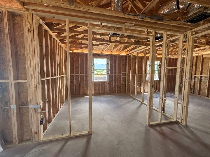 Image 12 of 28 For 707 Junonia Blvd