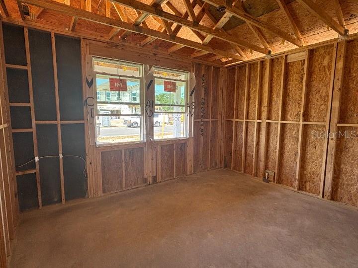 Image 14 of 28 For 707 Junonia Blvd