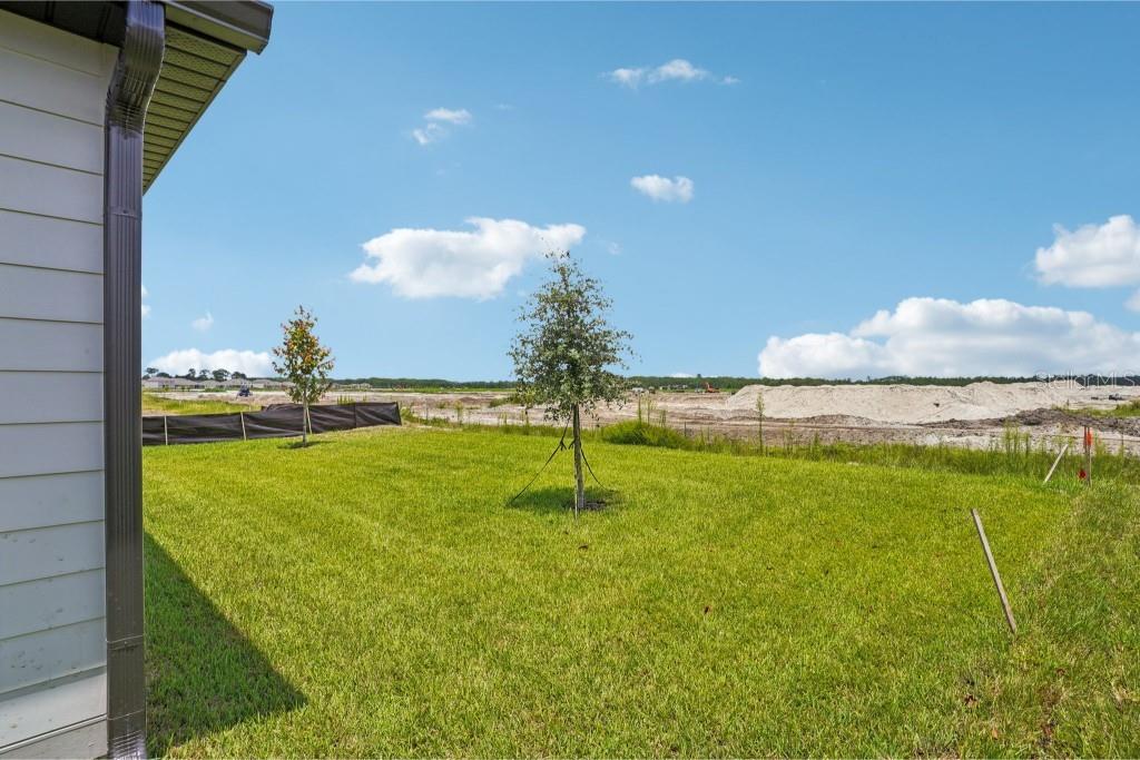 Image 32 of 38 For 707 Junonia Blvd