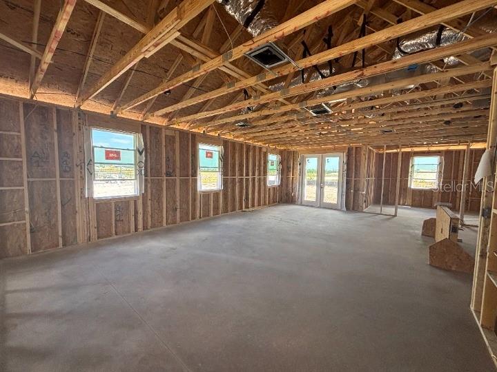 Image 7 of 28 For 707 Junonia Blvd