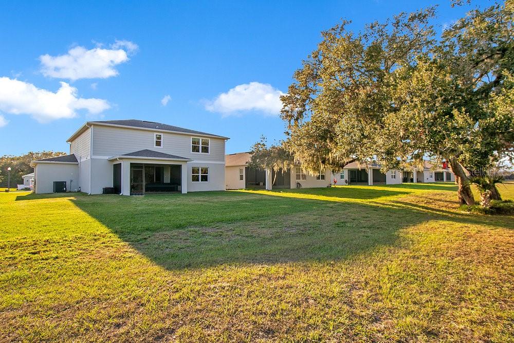 Image 23 of 41 For 10249 Spring Lake Drive