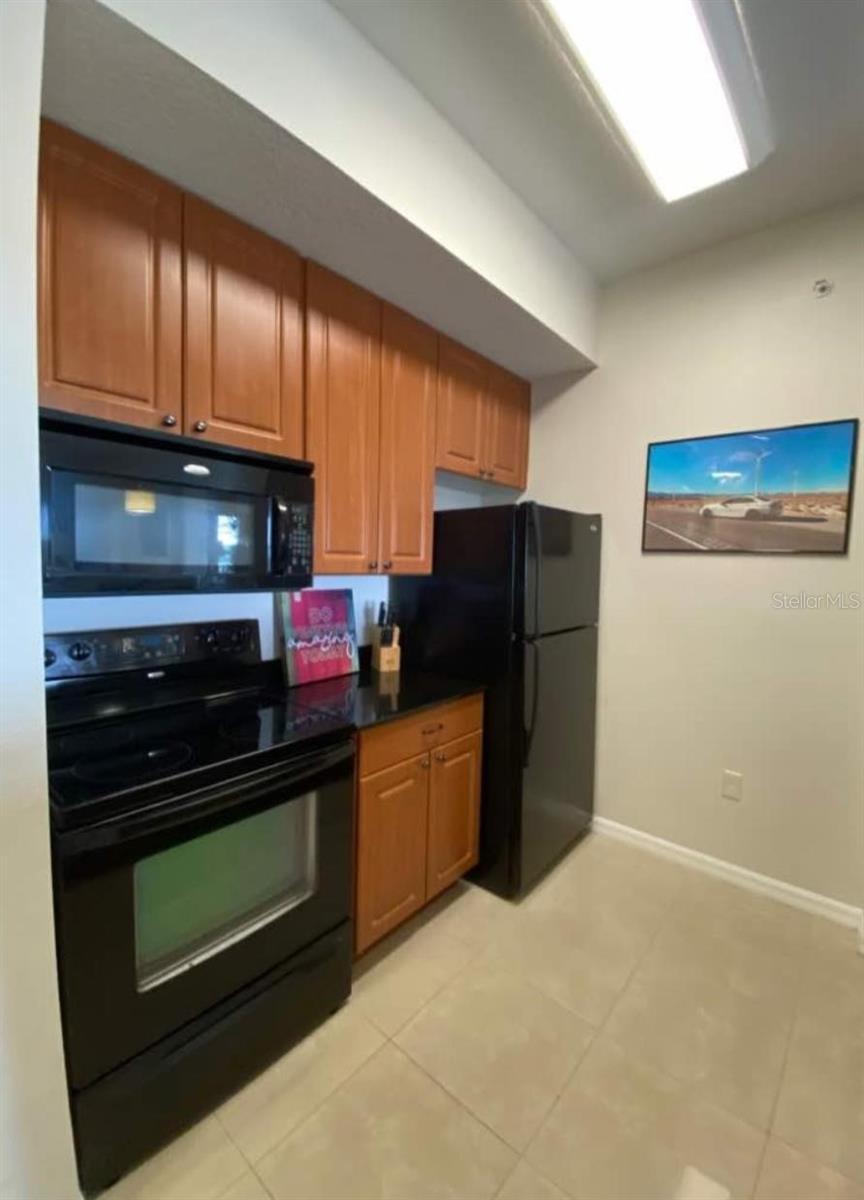 Image 4 of 15 For 7395 Universal Boulevard 704