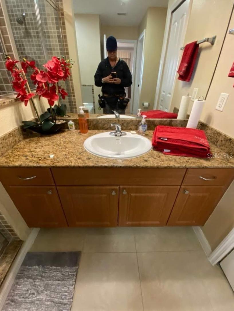 Image 8 of 15 For 7395 Universal Boulevard 704