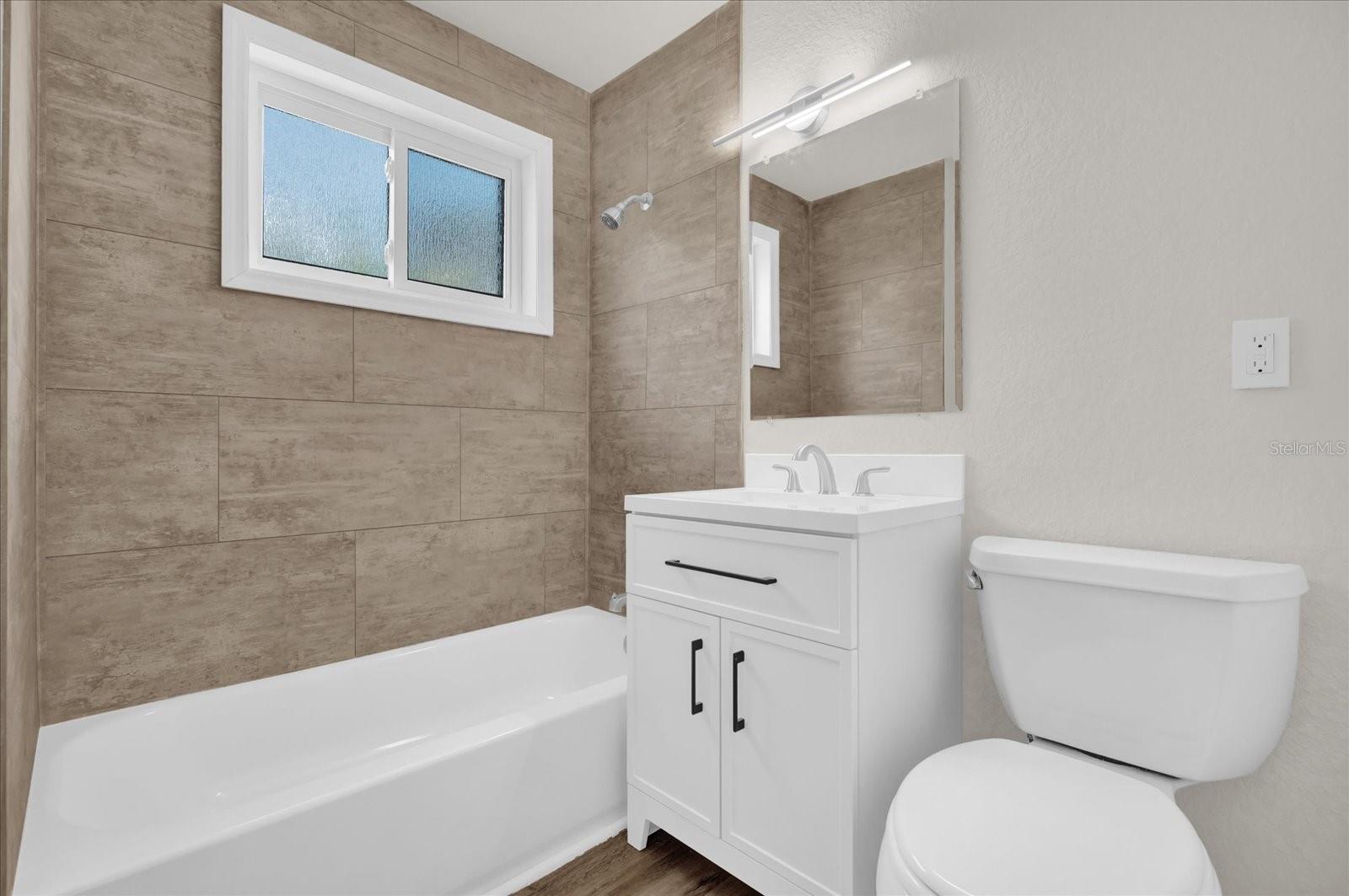 Image 22 of 29 For 1491 Granada Avenue