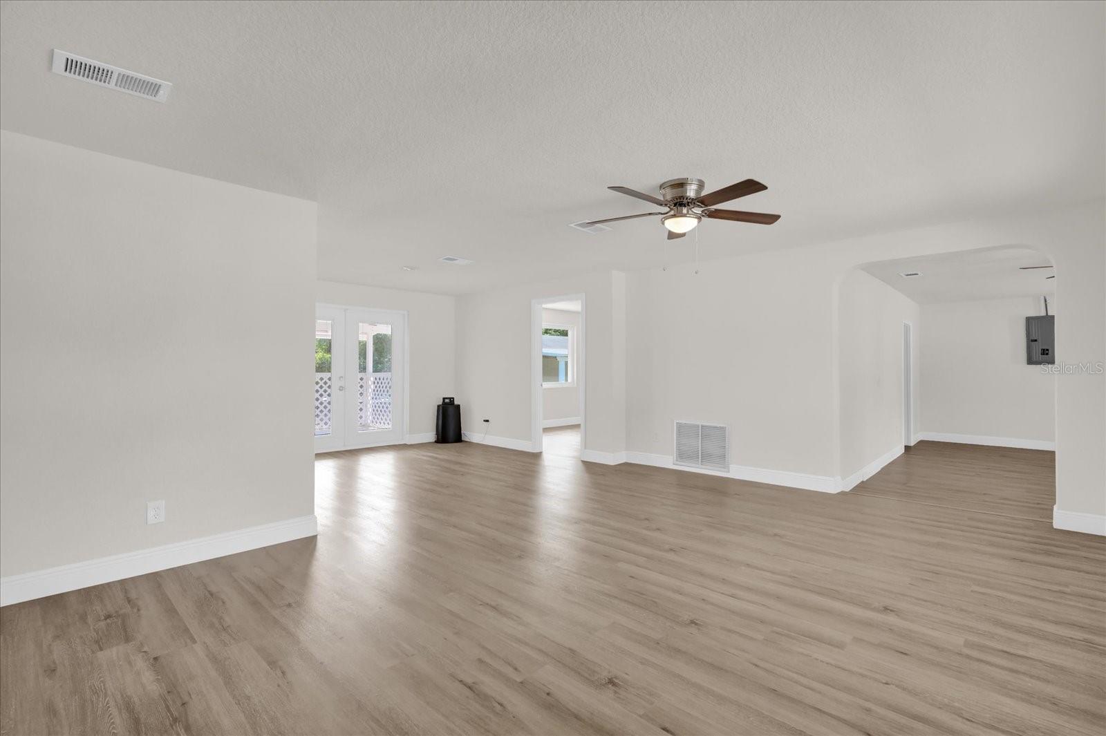 Image 3 of 29 For 1491 Granada Avenue