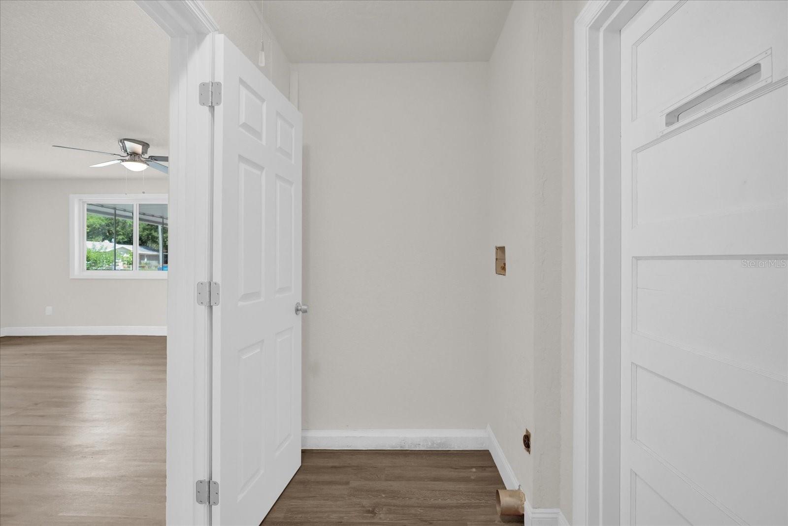 Image 8 of 29 For 1491 Granada Avenue