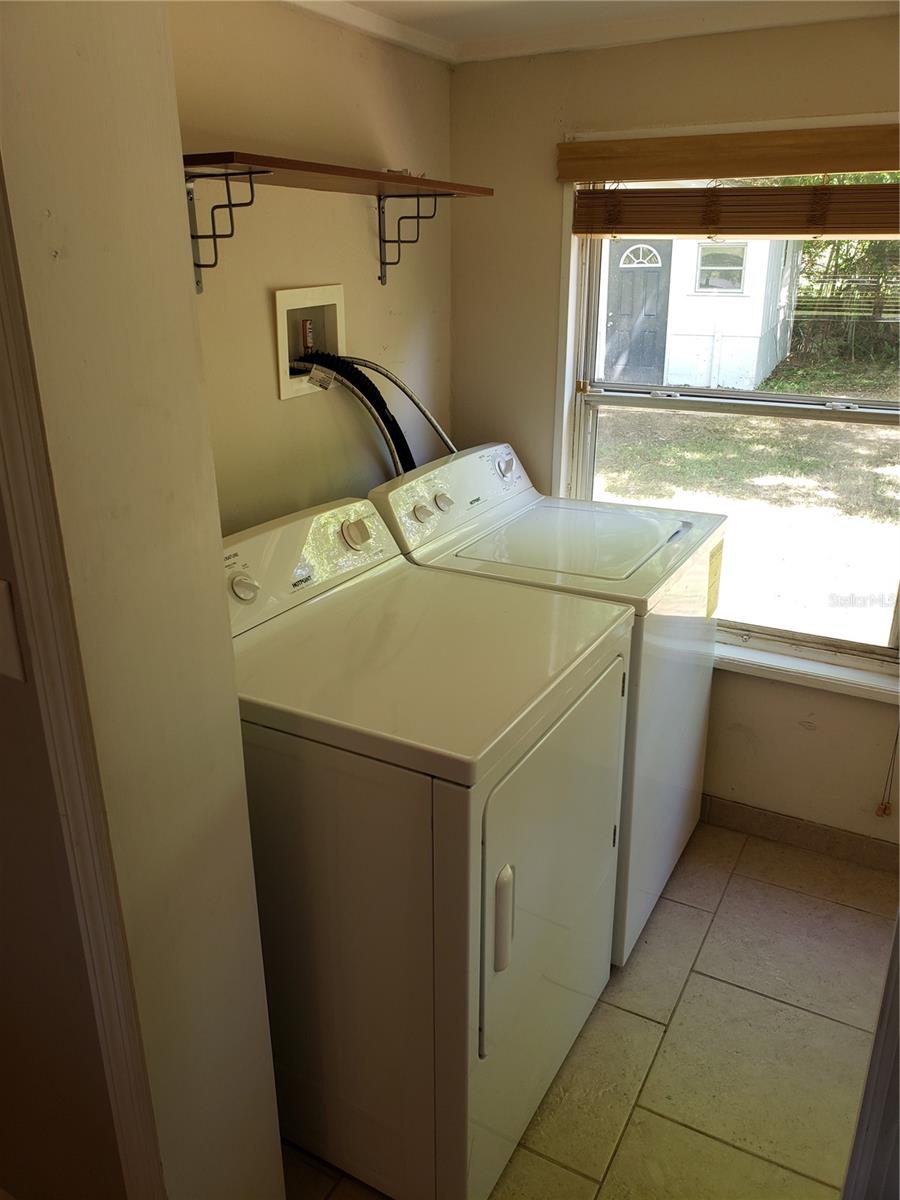 Image 12 of 15 For 134 Grand Bend Avenue