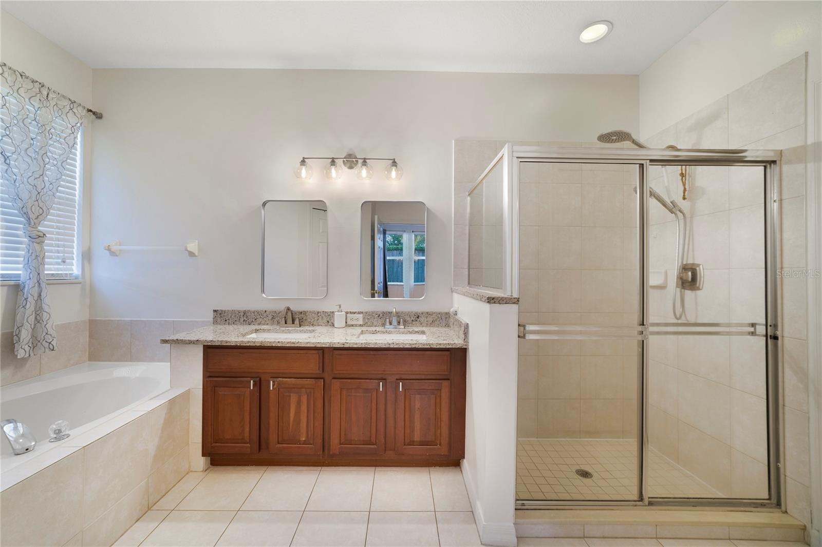 Image 10 of 16 For 4558 Redmond Place