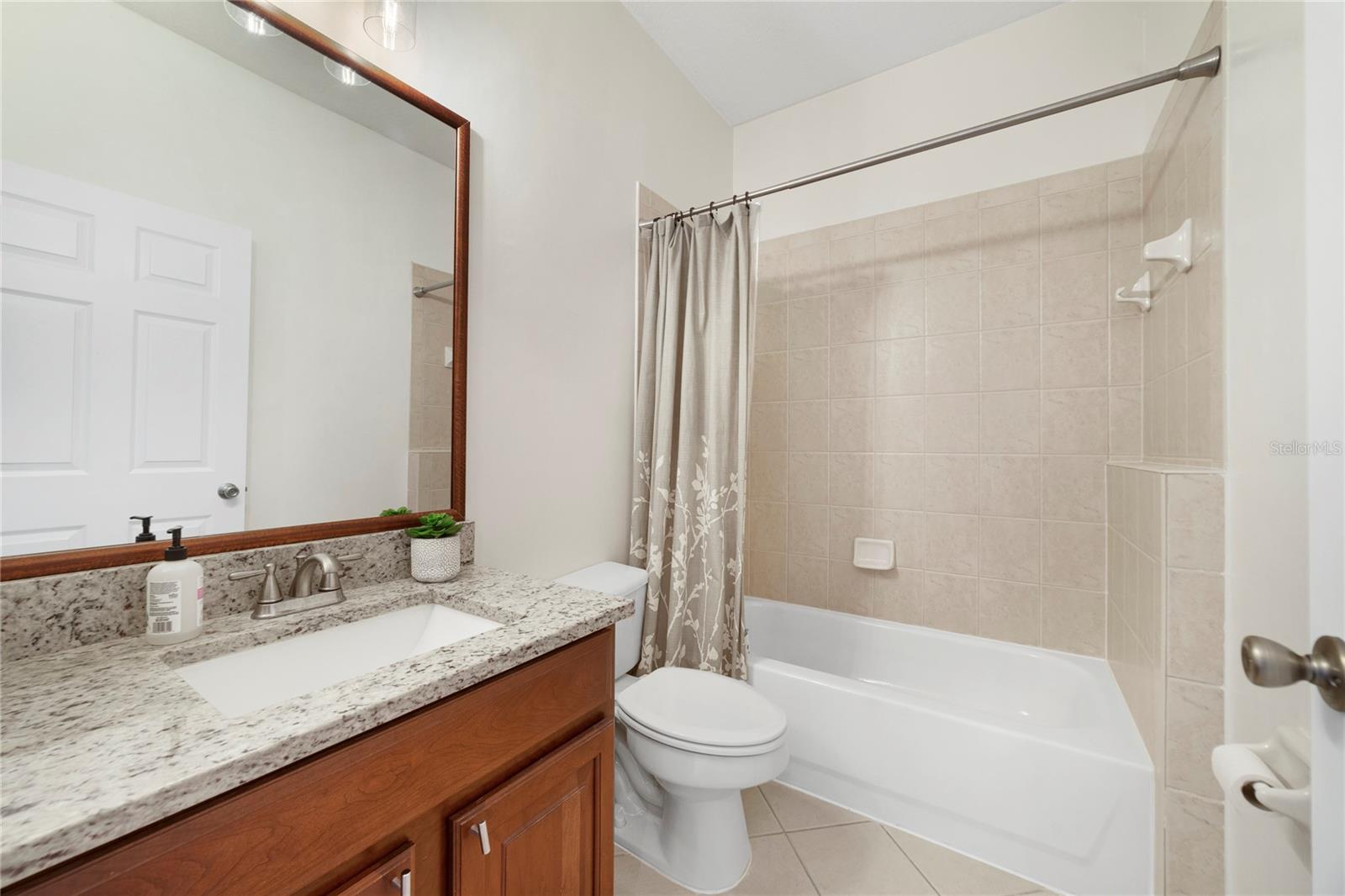Image 13 of 16 For 4558 Redmond Place