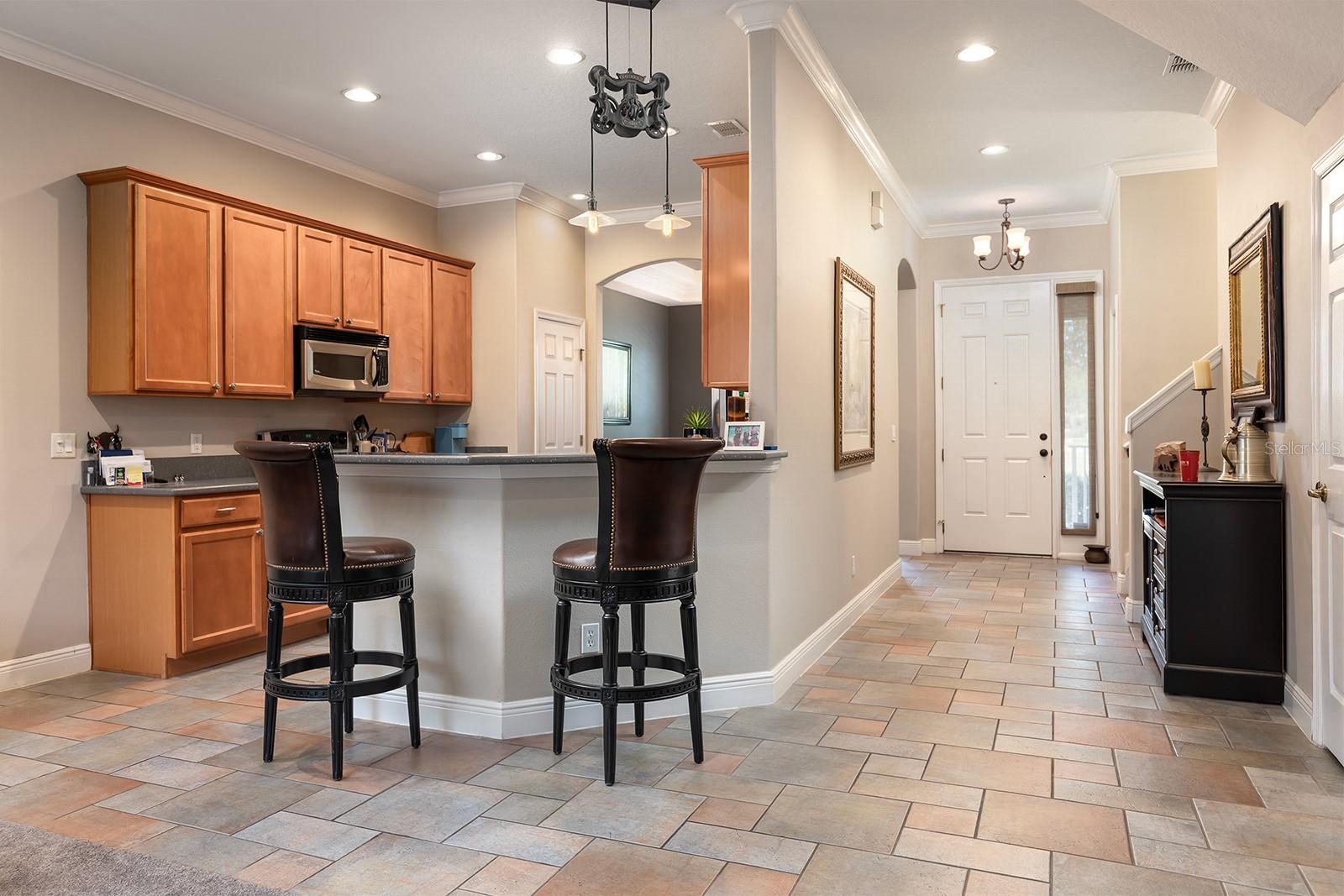Image 6 of 21 For 804 Challis Point