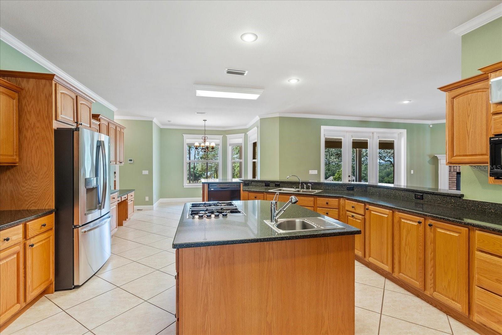 Image 14 of 61 For 17631 Vista Belle Court