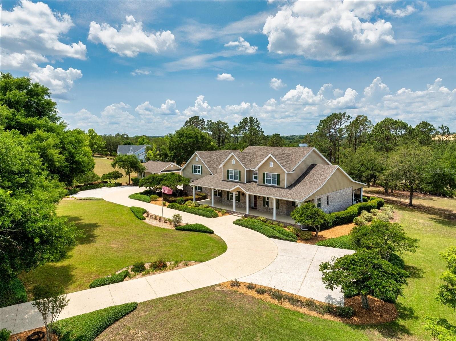 Image 2 of 61 For 17631 Vista Belle Court