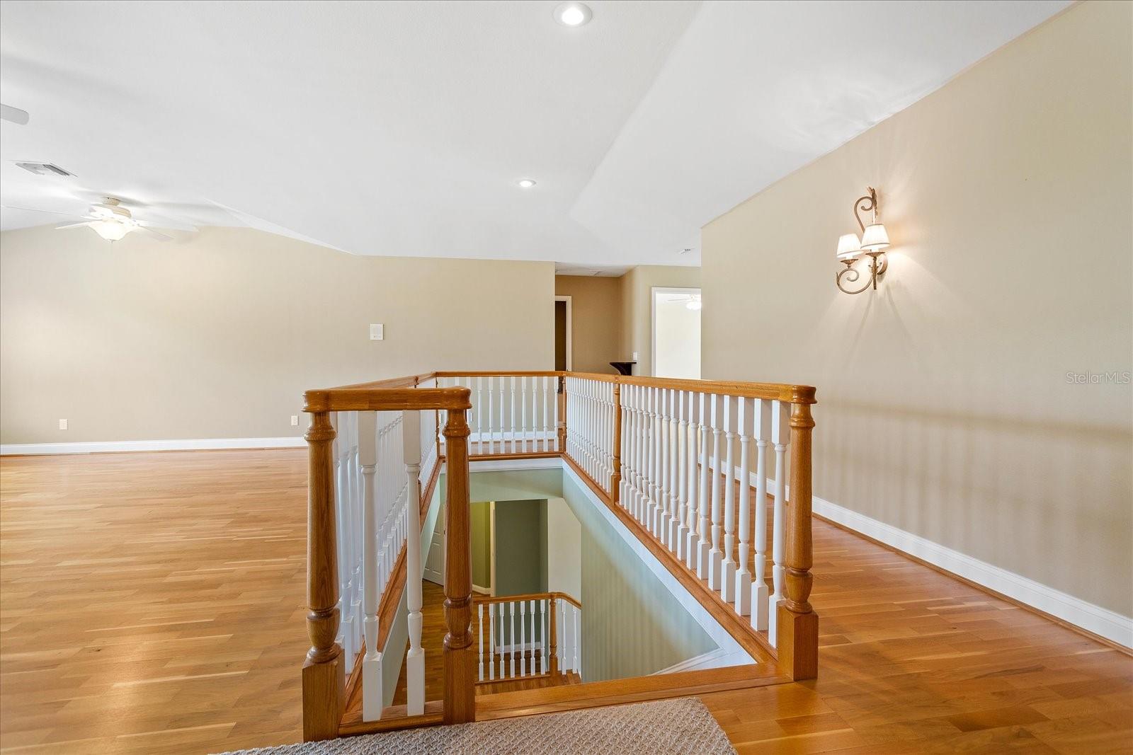 Image 30 of 61 For 17631 Vista Belle Court
