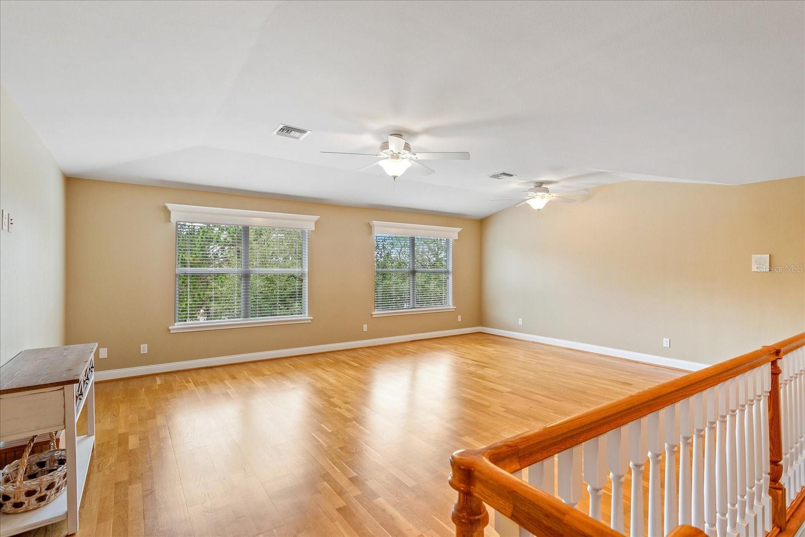 Image 33 of 61 For 17631 Vista Belle Court