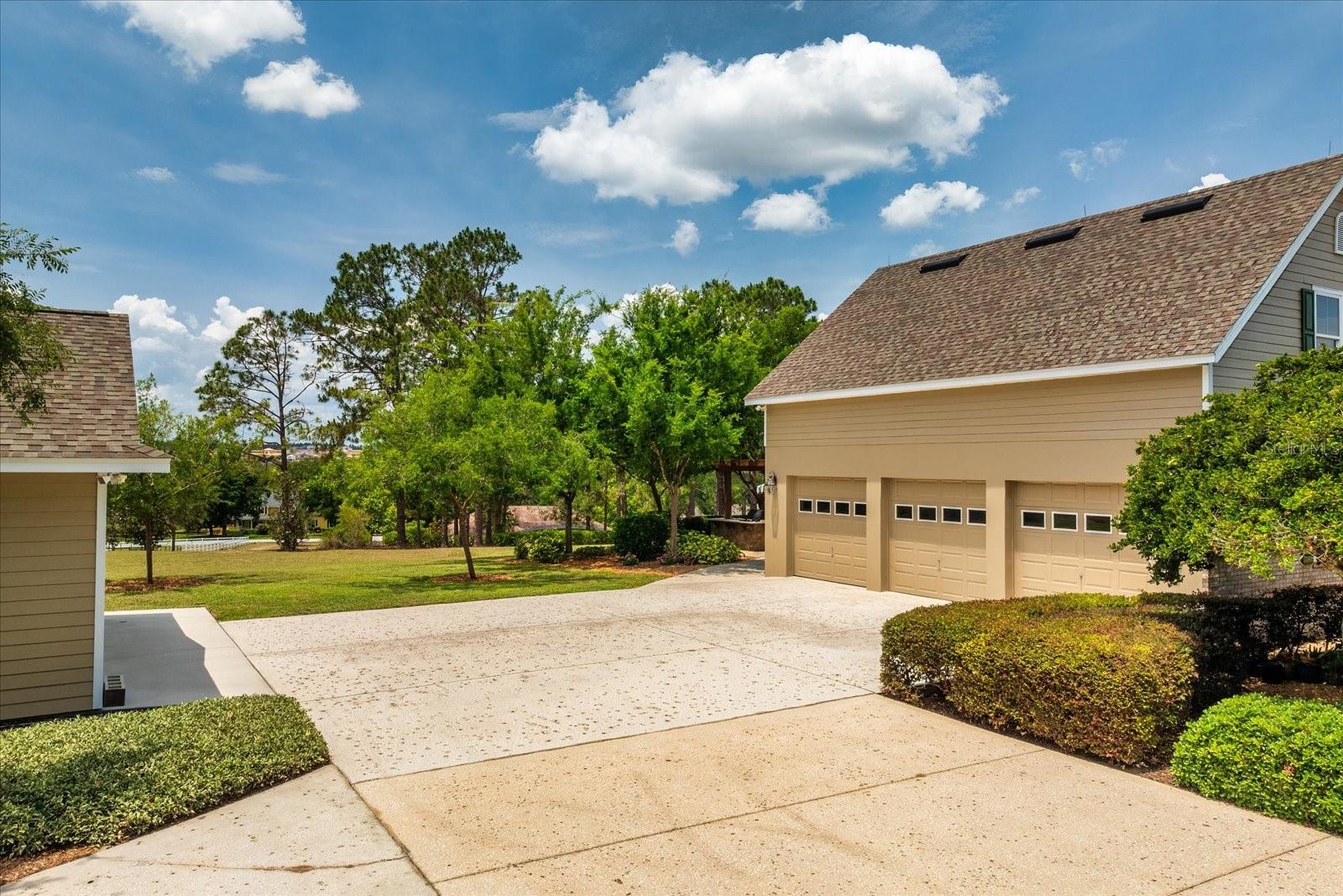 Image 48 of 61 For 17631 Vista Belle Court