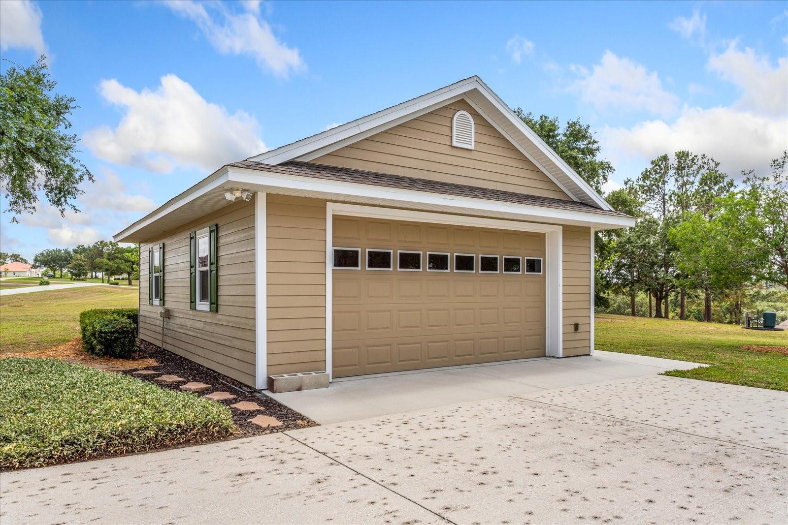 Image 49 of 61 For 17631 Vista Belle Court
